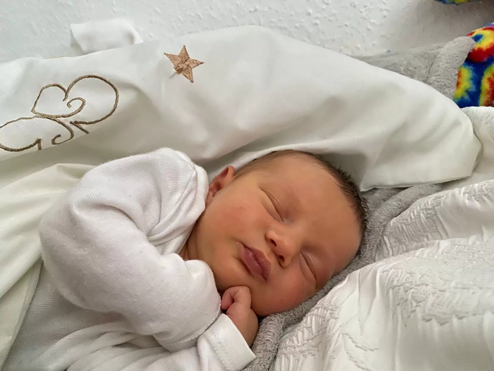 Пенисені түбіне байлаңыз