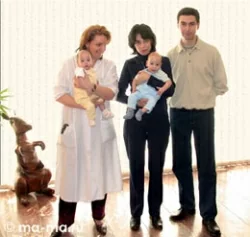 Четыре ножки, четыре ручки и одна беременность
