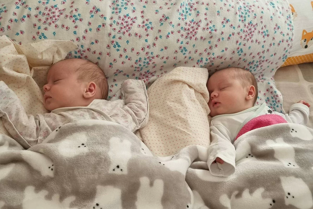 7 марта, родились мои доченьки!