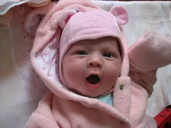 Здравствуйте, наш дорогой доктор! Низкий поклон всем-всем сотрудникам Клиники «МАМА» за наше чудо.
