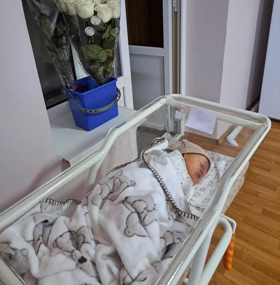 Благополучное завершение программы: естественные роды мальчика 3600 г