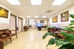 Холл второго этажа Клиники МАМА