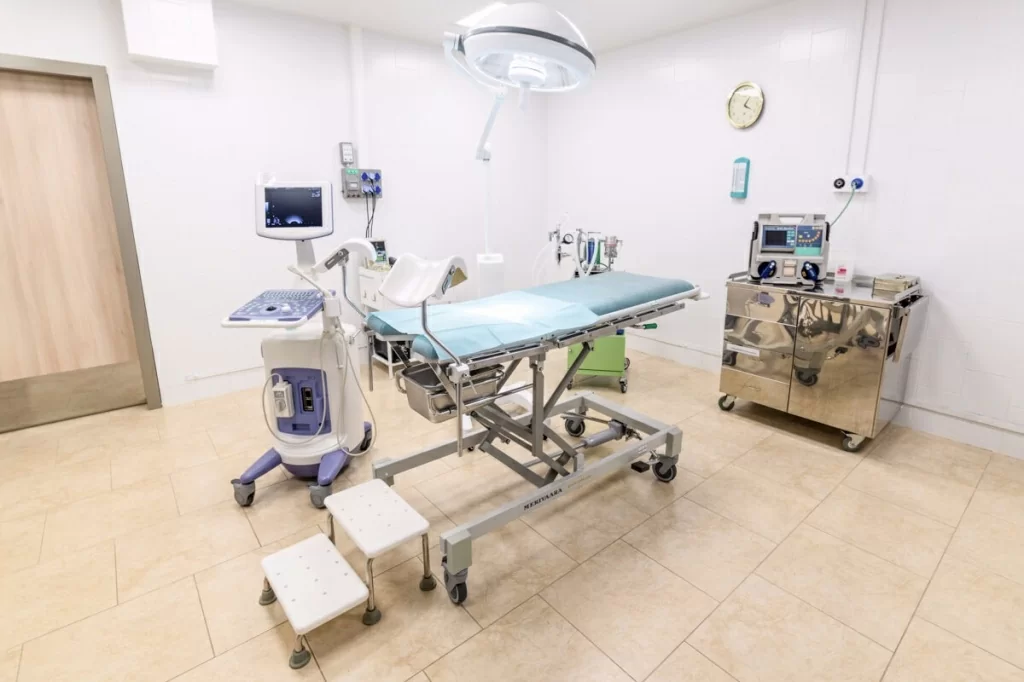 Большая операционная Клиники МАМА